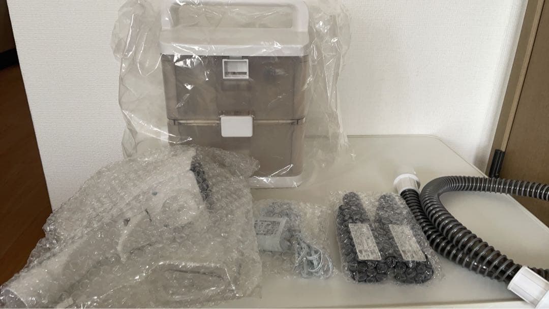 IRIS OHYAMA コードレスクリーナー RNSK-B400D