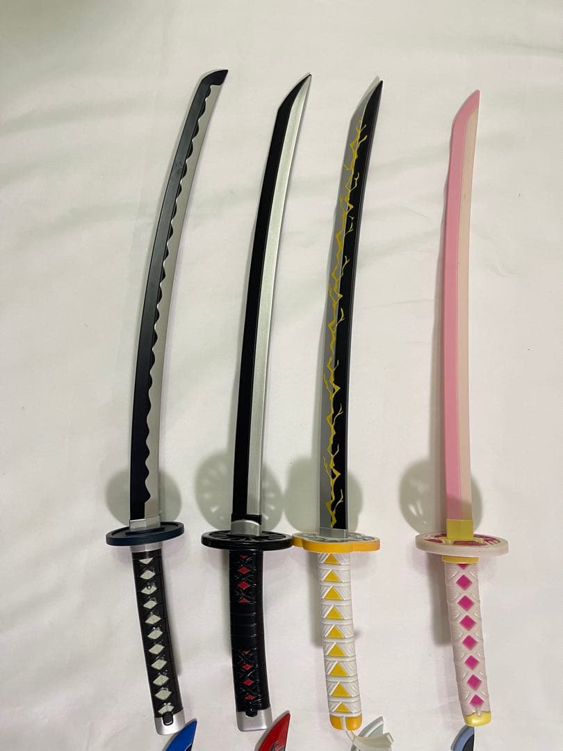 鬼滅の刃　日輪刀　8本セット