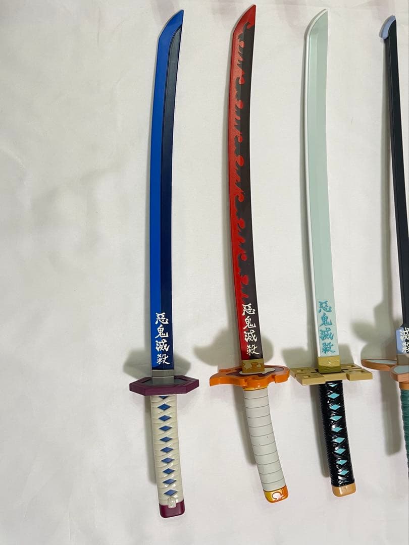 鬼滅の刃　日輪刀　8本セット