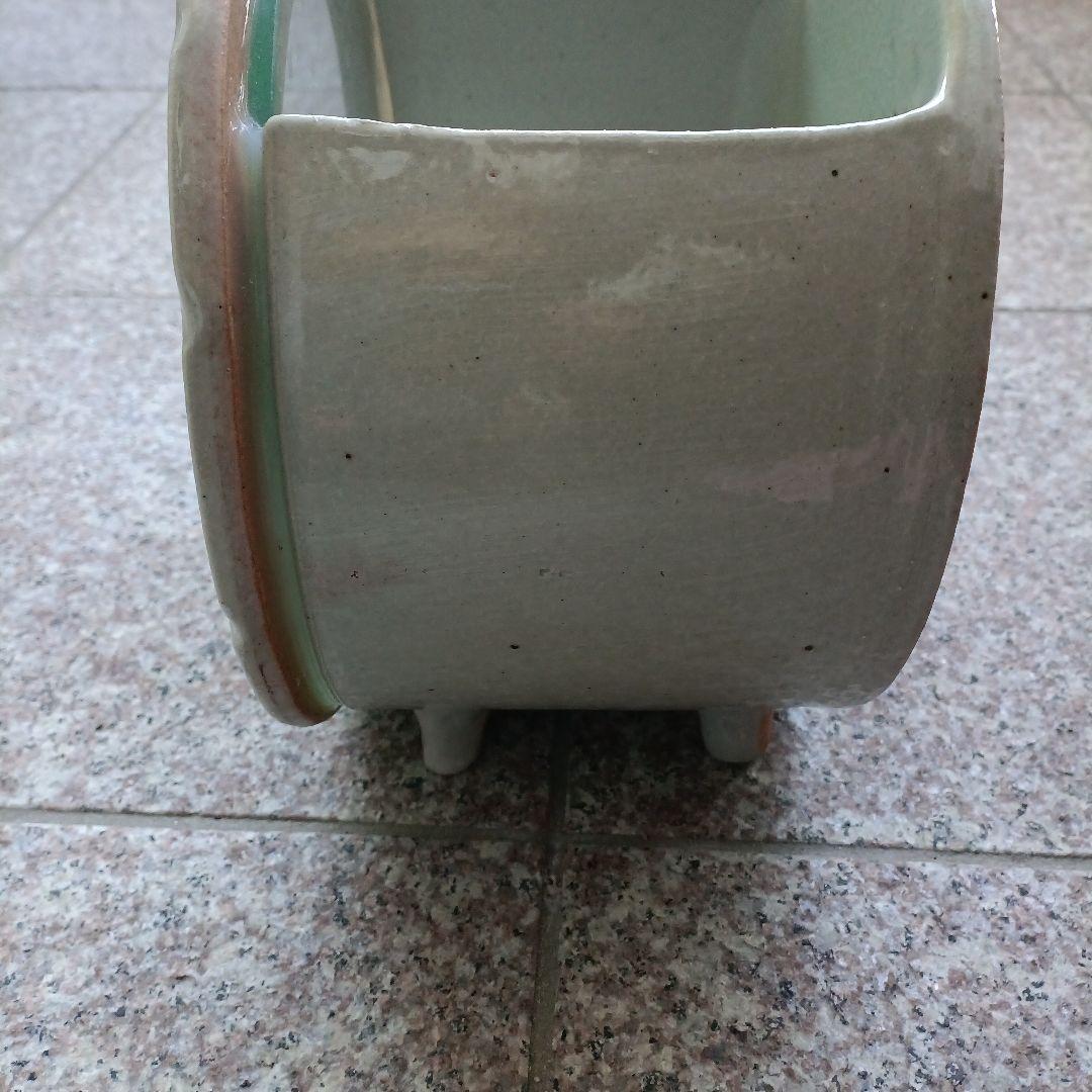 小型 脚付き淡い緑色金魚鉢