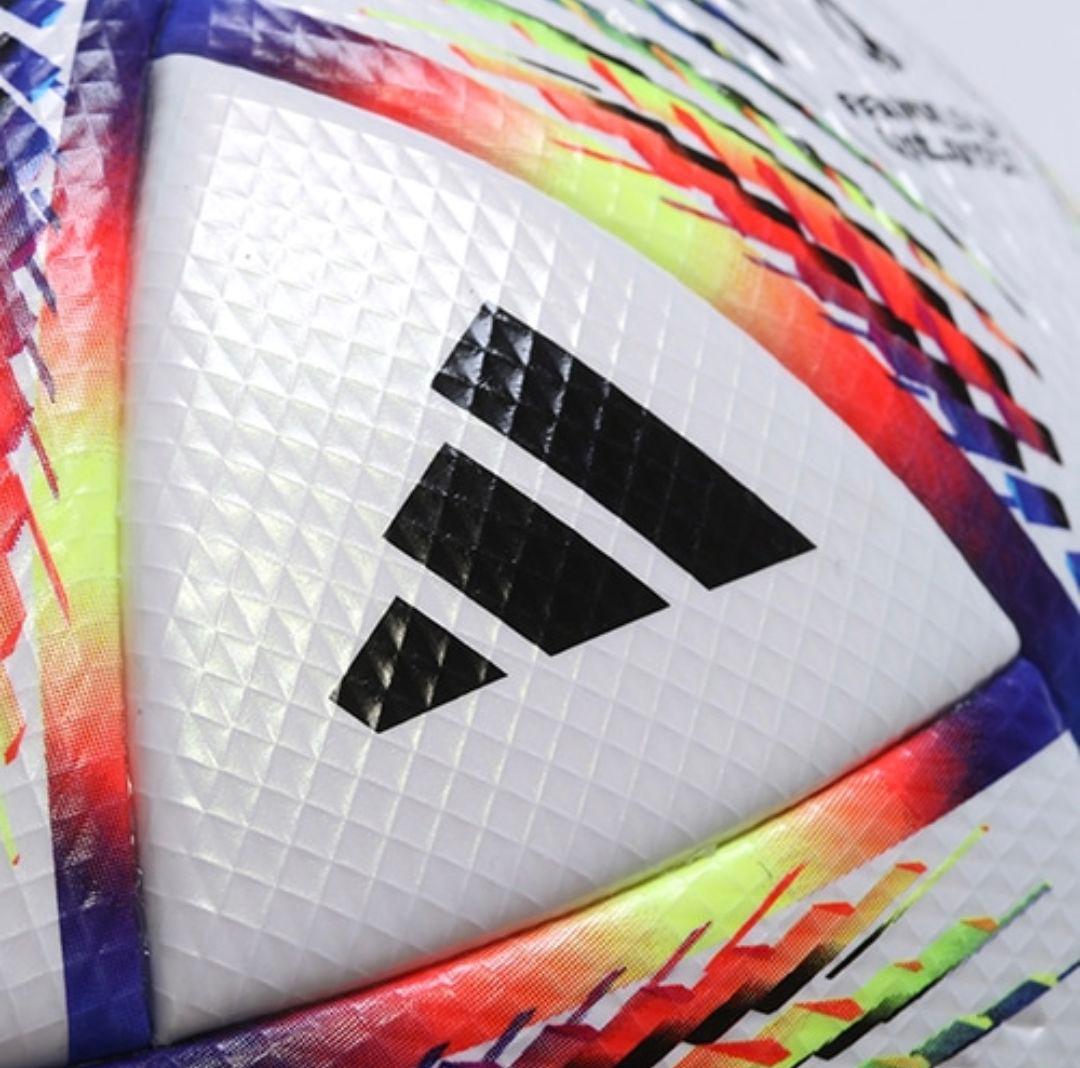 カタールW杯 試合球　アディダス　新品サッカーボール　5号球