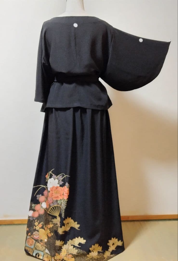 B2065 留袖リメイク袖広がりデザインフォーマルパーティードレス