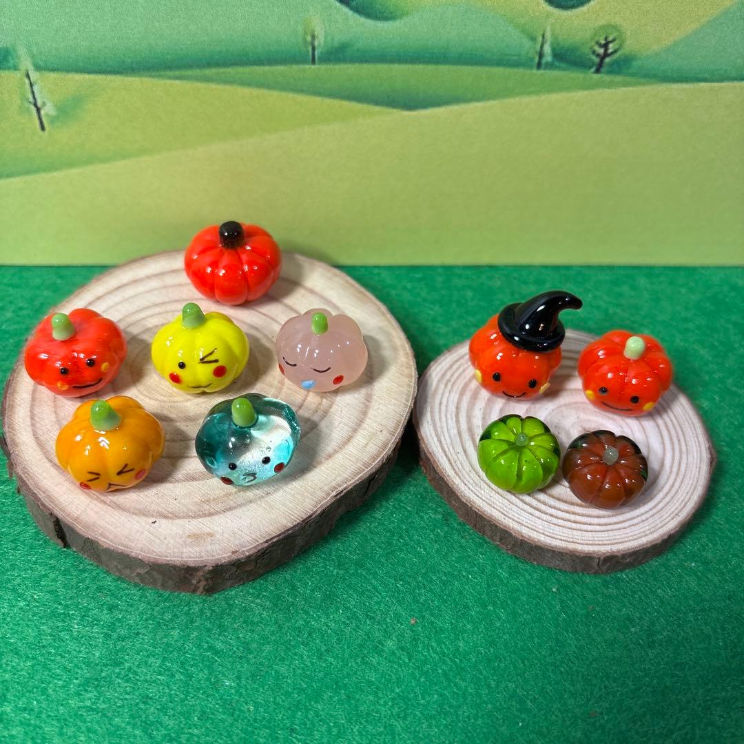 小さめかぼちゃ　ガラス細工　ミニチュア