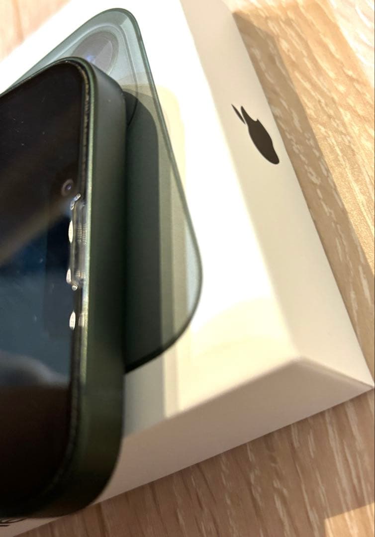 【即日発送】美品iPhone13 グリーン256GB SIMフリー 付属品新品