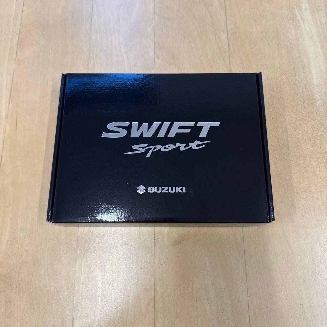 スイフトスポーツ　ピンバッジ