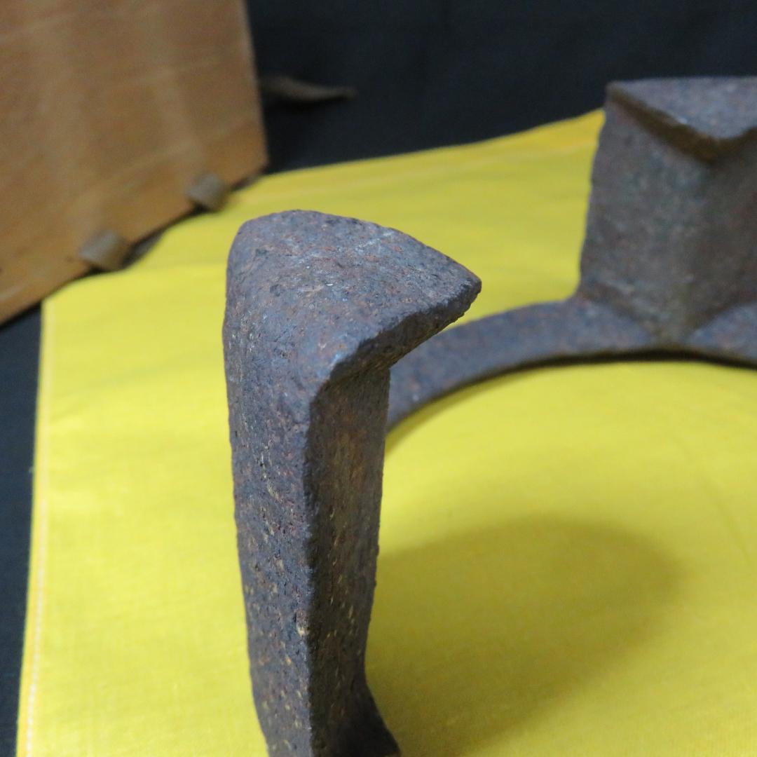 五徳 鬼爪 木箱 共箱 裏書 茶道具 囲炉裏 炉端 鉄瓶に