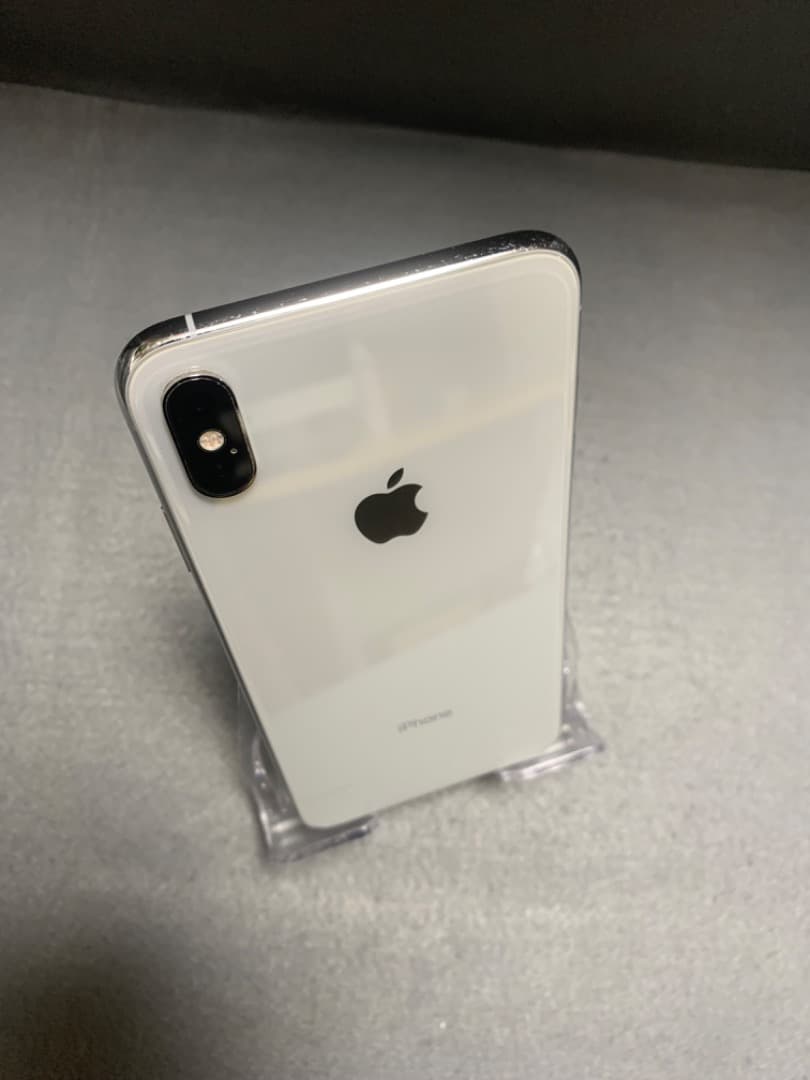 中古美品 国内版 SIMフリー iPhoneXS Max 256GB シルバー色