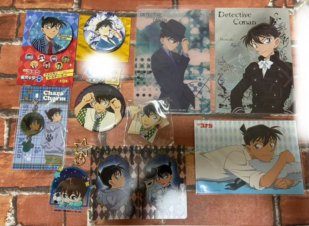 再値下げ　コナン　工藤新一　プレミアムナイト　缶バッジ　ポストカード　ブロマイド