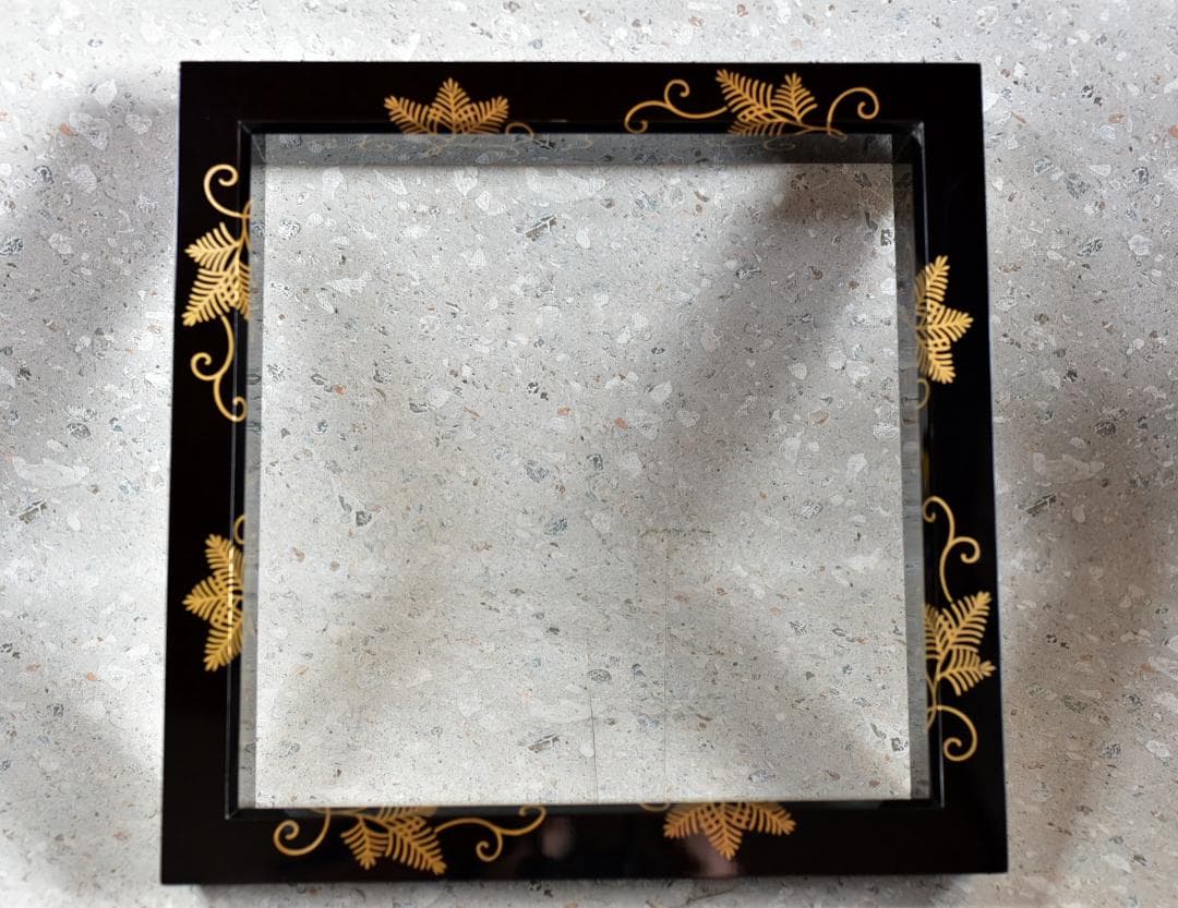 値下げ、塗師一斎作　松唐紋蒔絵炉縁【極上品】　囲炉裏/お茶道具