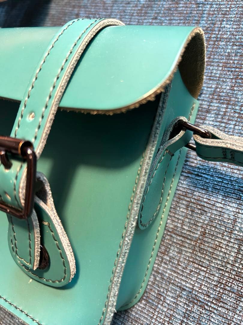 ⭕️人気カラー美品Dr.Martin ドクターマーチン 7インチ サッチェルバッグ