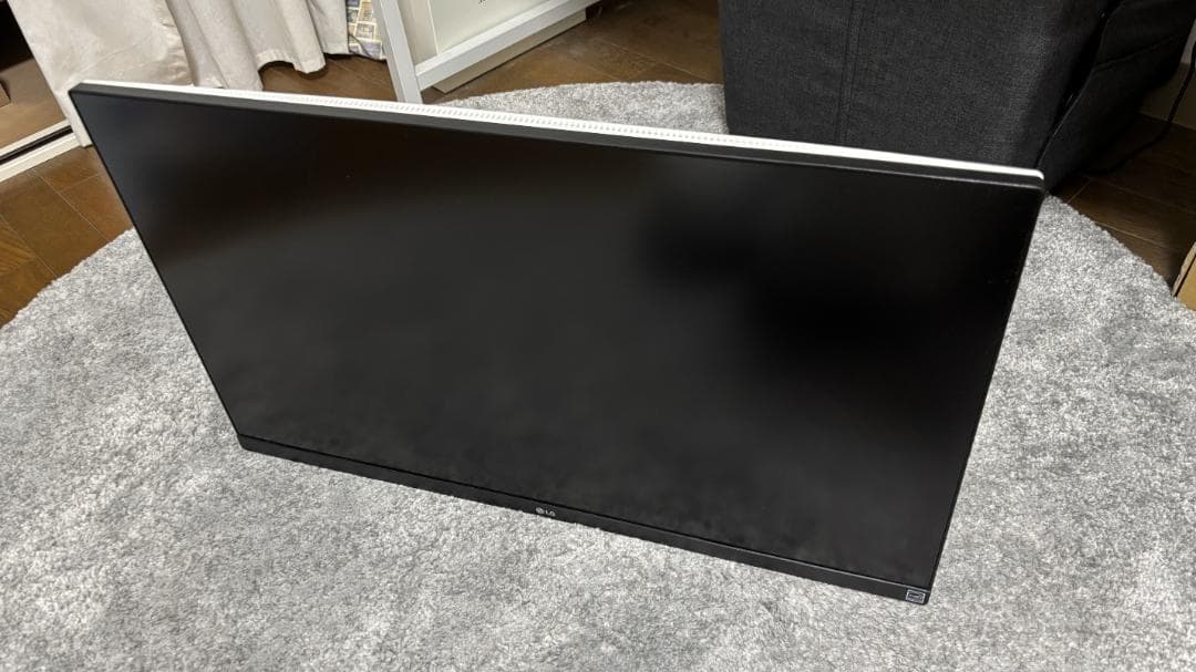 LG ディスプレイ 27UP600-W 27インチ / 4K / IPS非光沢