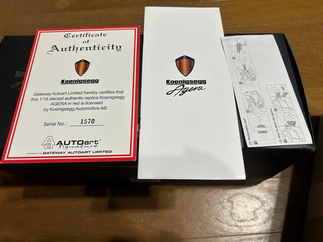 希少　1/18ダイキャスト　Autoart ケーニグセグ アゲーラ　レッド