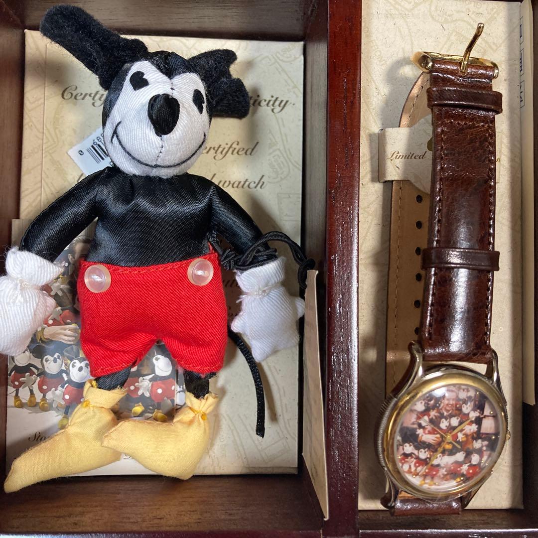 ディズニー　ディズニーストア 時計　ビンテージまとめ売り４点