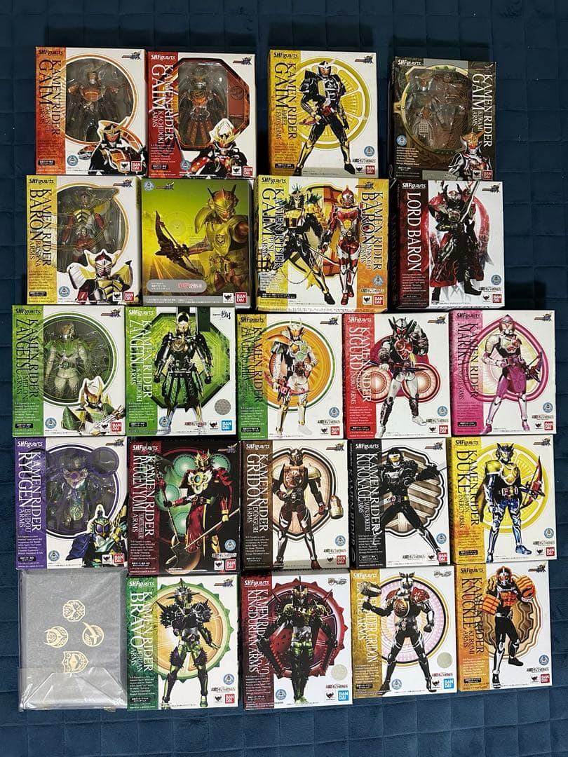 S.H.Figuarts 仮面ライダー鎧武　23体セット