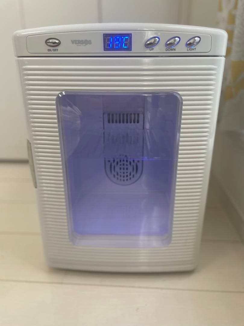 【美品】　VERSOS 25L 冷温庫　VS-404