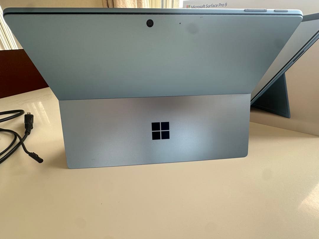 Windowsタブレット本体 Microsoft Surface Pro 9 i5/8GB/256GB