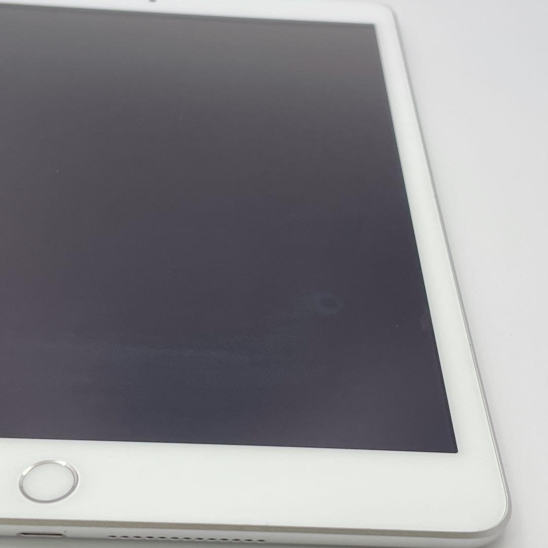 【良品】iPad 第8世代 32GB SIMフリー