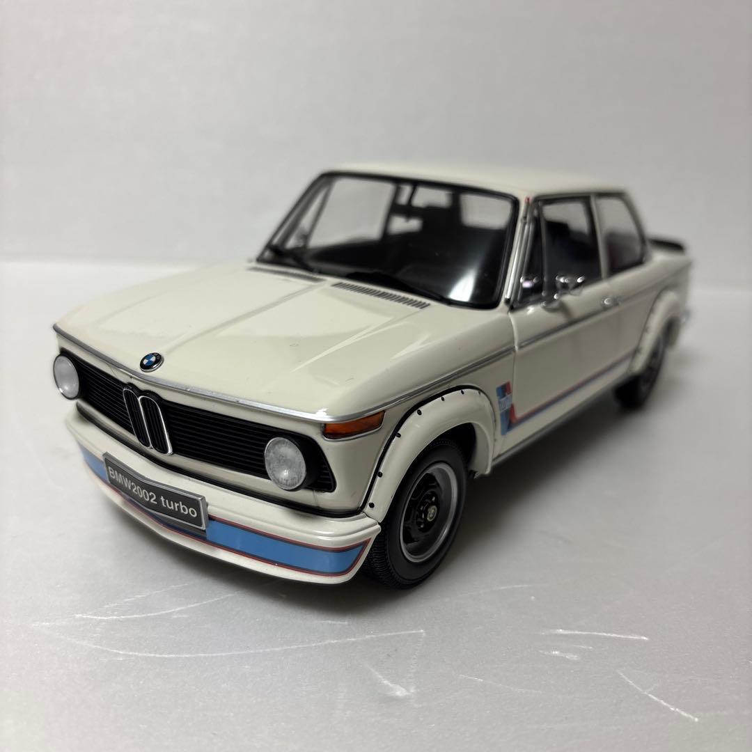ミニカー BMW 2002 TURBO (KYOSHO)