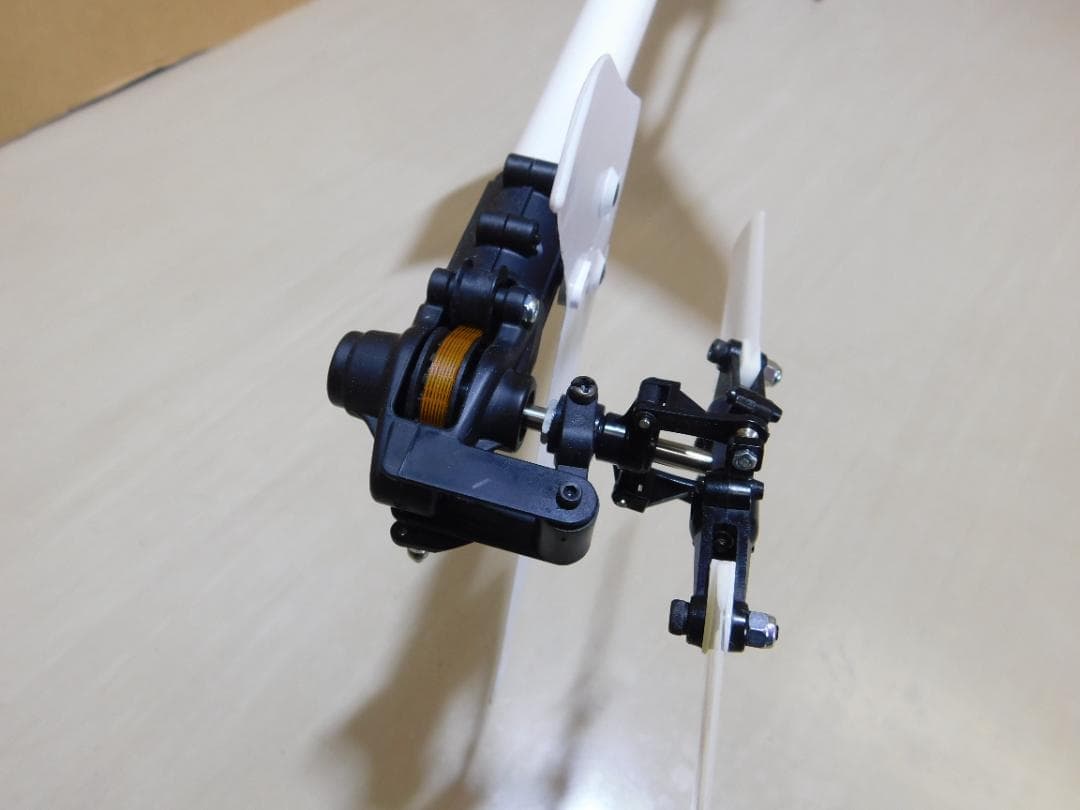 ヒロボー　シャトル　プラス2 SWM　中古品