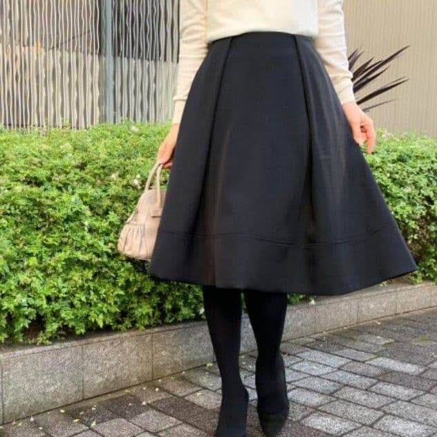 エムプルミエブラック　スカート　ネイビー 新品・未使用　定価26,400円