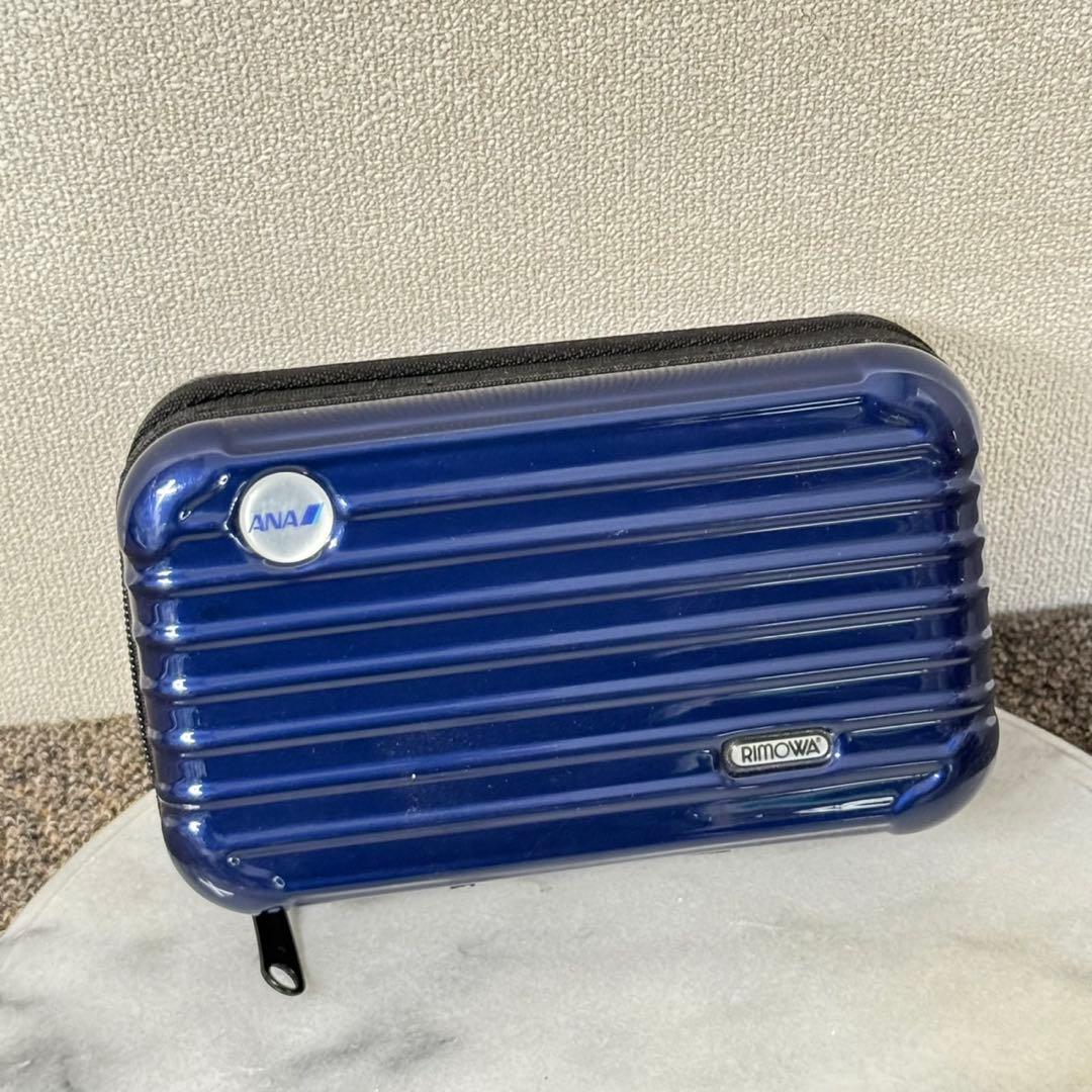 D97限定品✨ ANA RIMOWA ファーストクラスアメニティー ポーチ