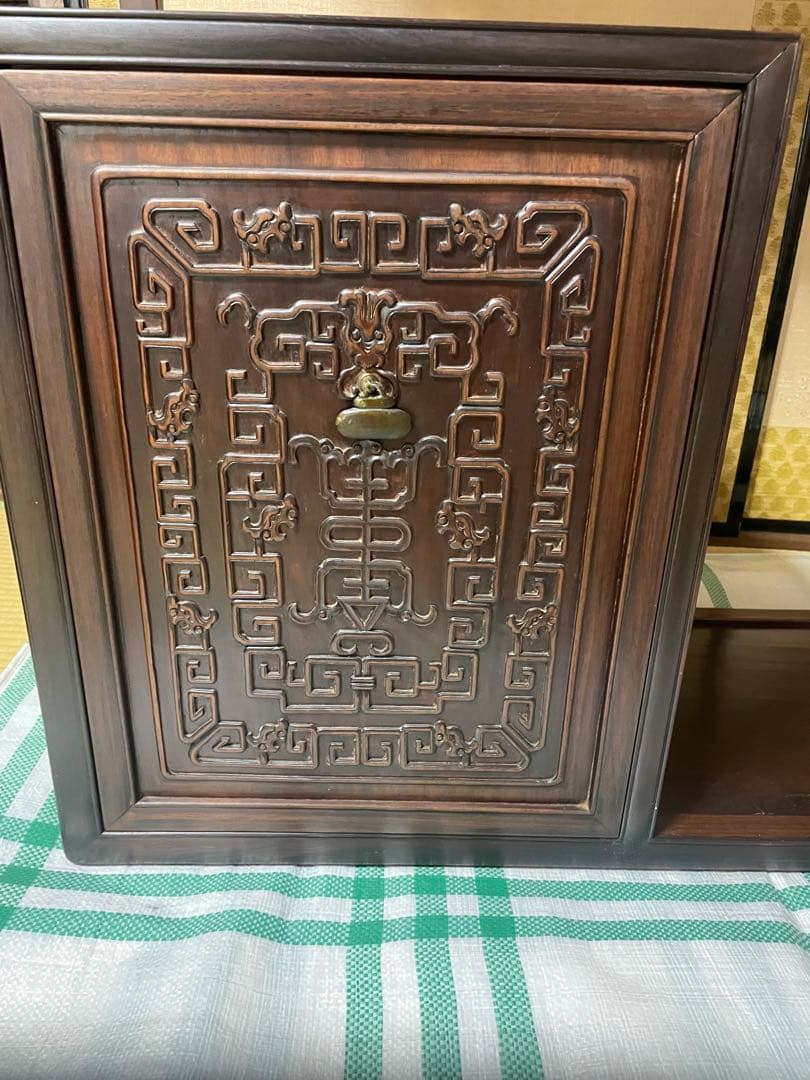 中国家具　中国骨董　箪笥　唐木　紫檀　黒檀　木製　飾り棚　茶箪笥　ローズウッド