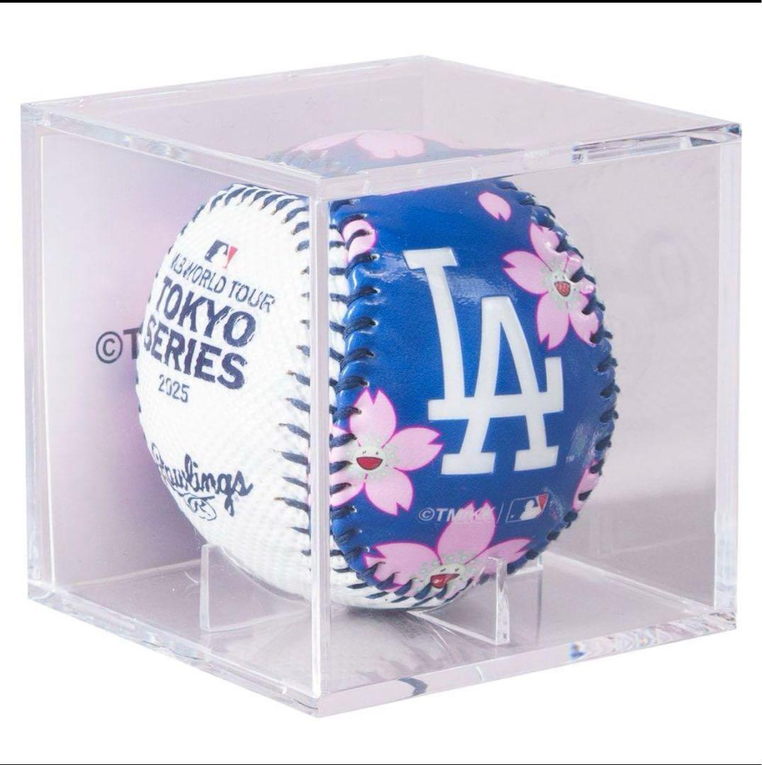 萬*堂様 東京シリーズ2025 LA Dodgers 記念ボール　村上隆