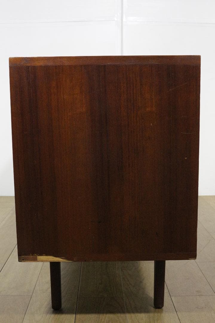 ヴィンテージ★チェスト/サイドボード★木製家具★北欧風家具★