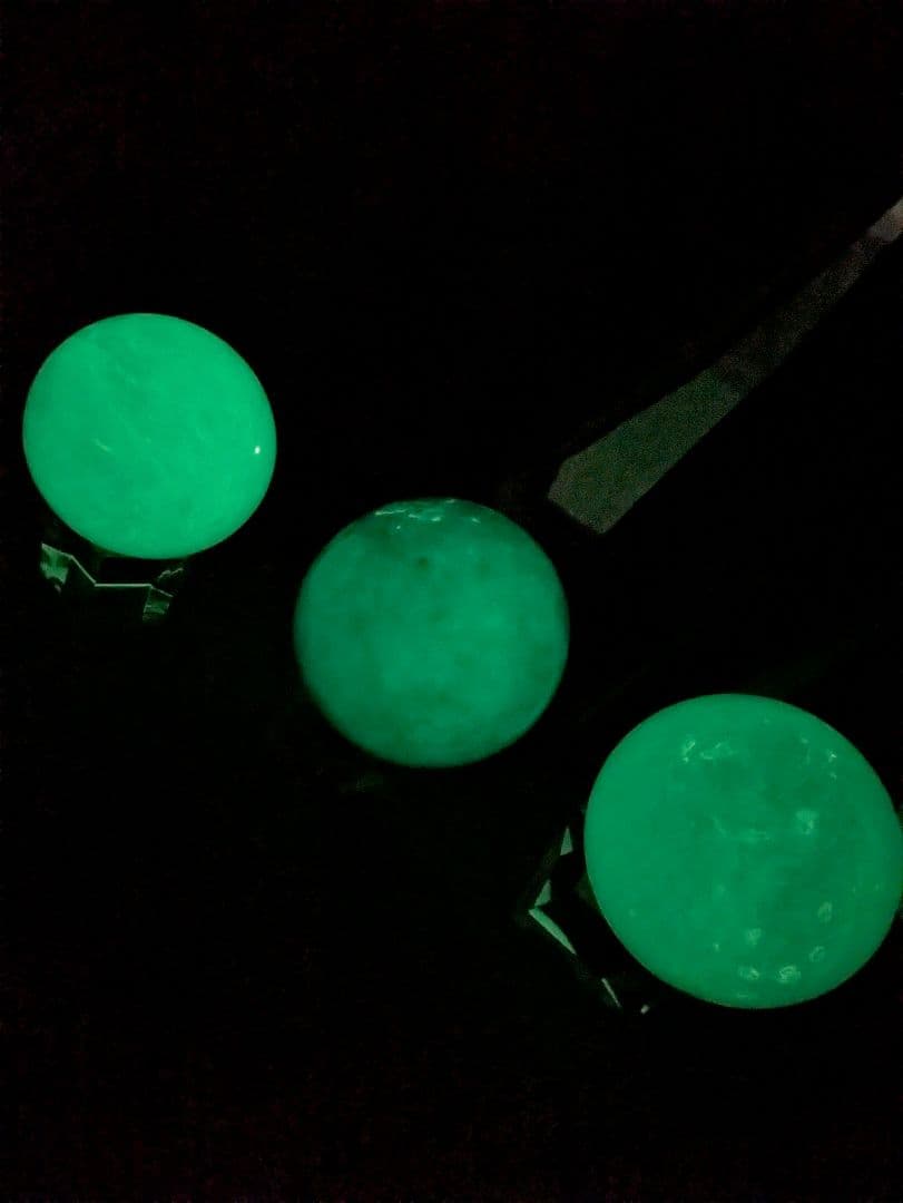 夜明珠　大玉　３個（夜光石）原石　 蓄光石