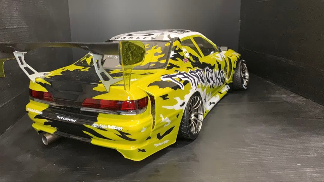 ラジコンボディ