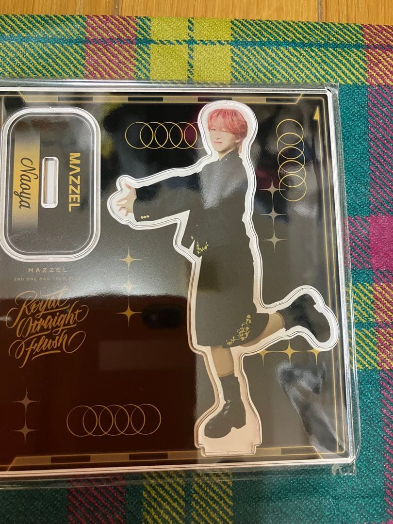 MAZZEL Naoya アクリルスタンド