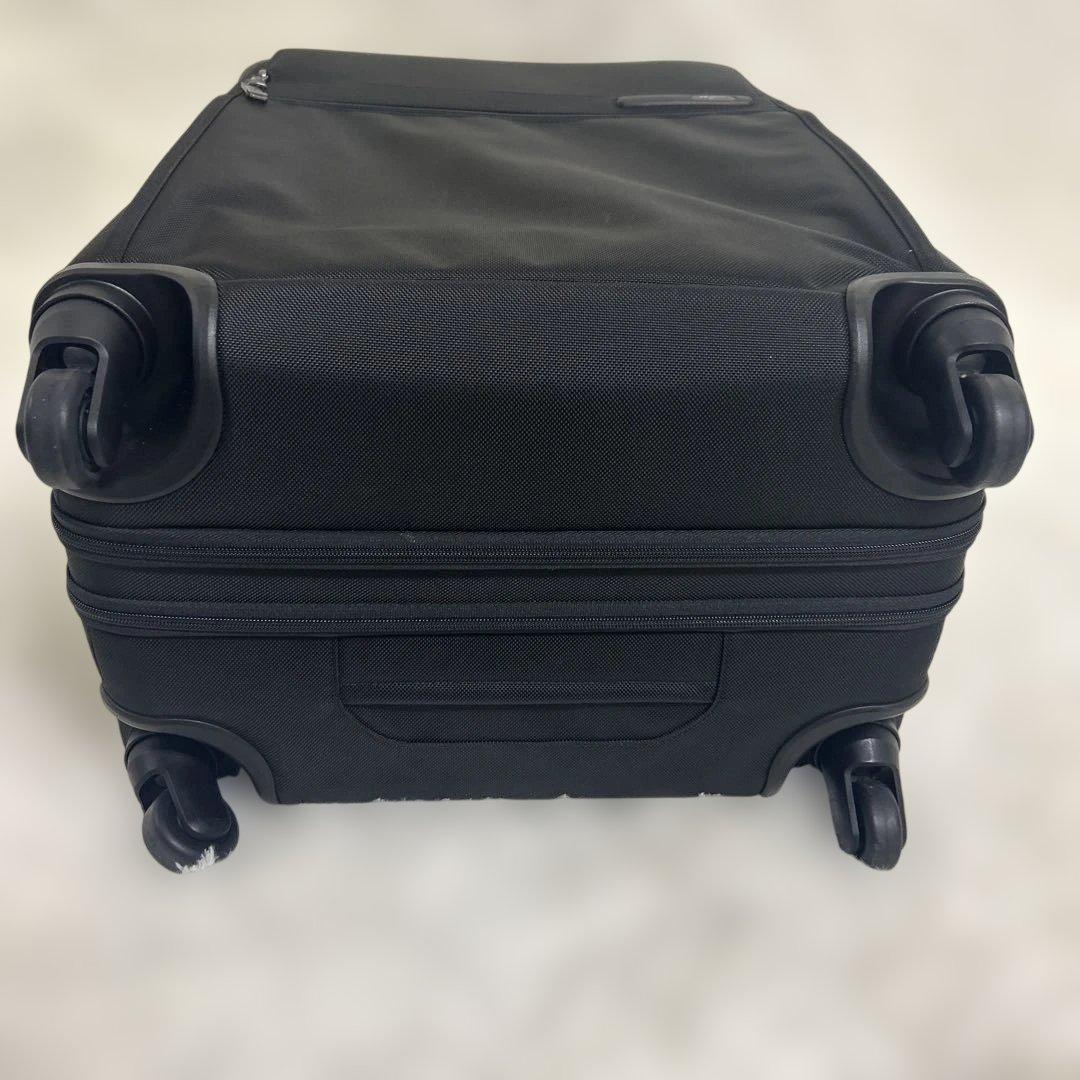 TUMI　4輪　キャリー　ALPHA2 バリスティックナイロン　GEN4.2　黒