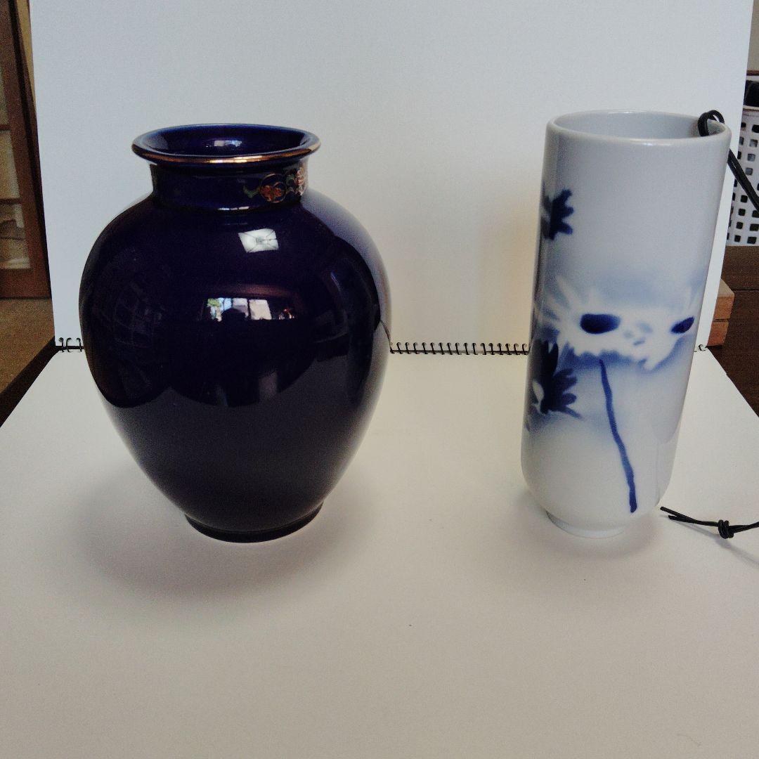 磁器壺、花入れ