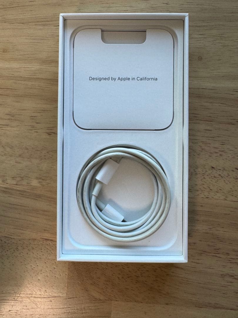 iPhone 13 128GB ミッドナイト本体