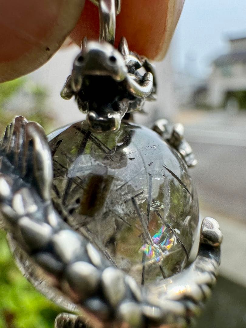 【怪蟲伝闘さん専用】ブラックルチル　ペンダントトップ　虹あり　S925