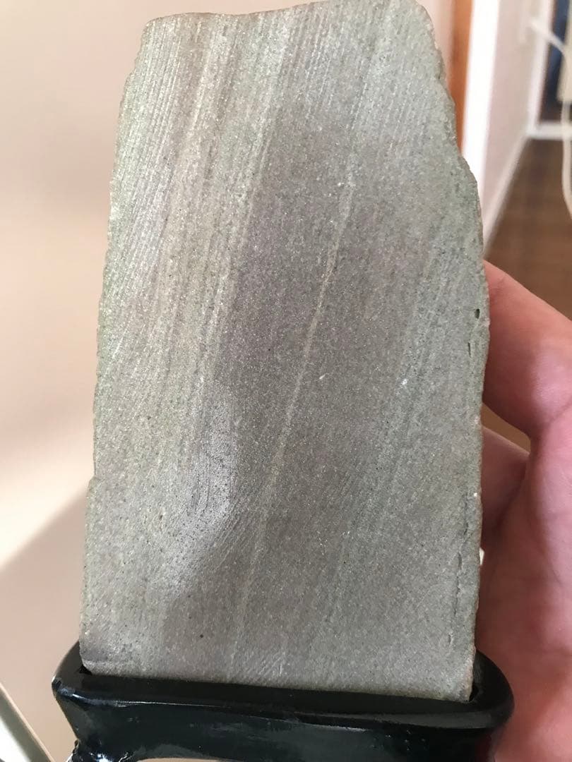 ボルダーオパール　原石　置物