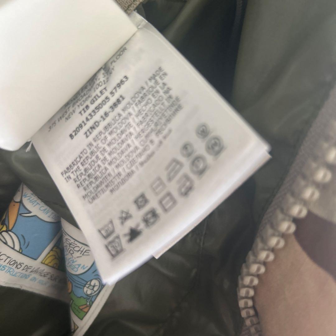 モンクレール カモフラージュ ダウンベスト