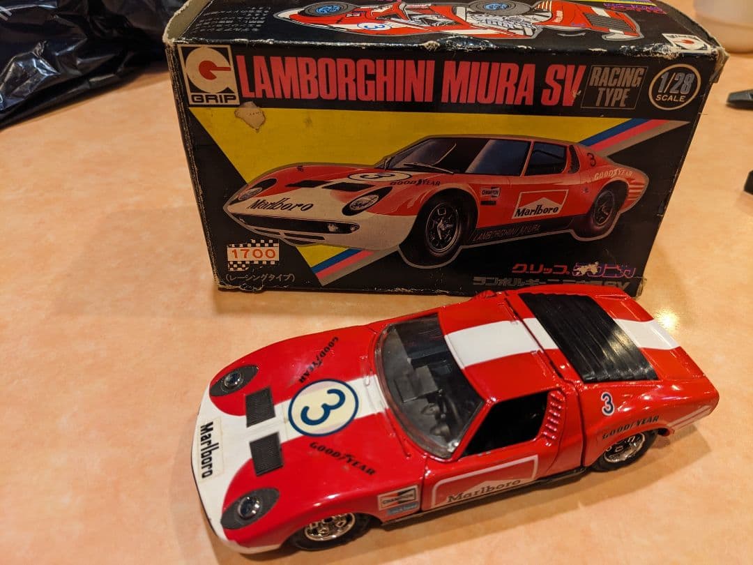 ランボルギーニ ミウラ グリップテクニカ Lamborghini 日本製