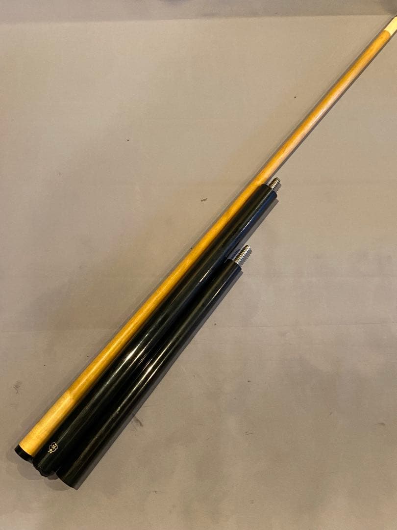 ア*ミ様 McDermott (マクダーモット) Blake&jump Cue