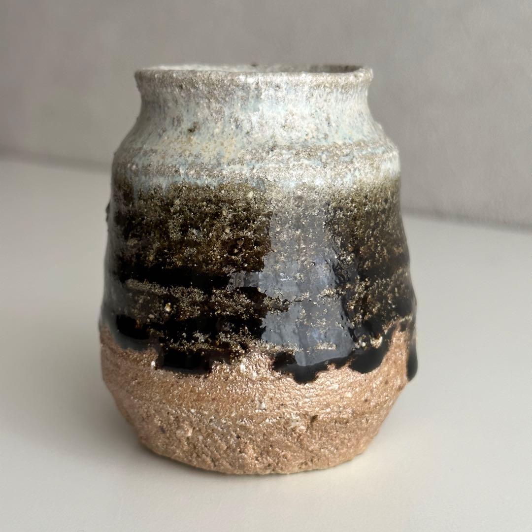 西岡小十 唐津 花器 朝鮮唐津 花入 共箱