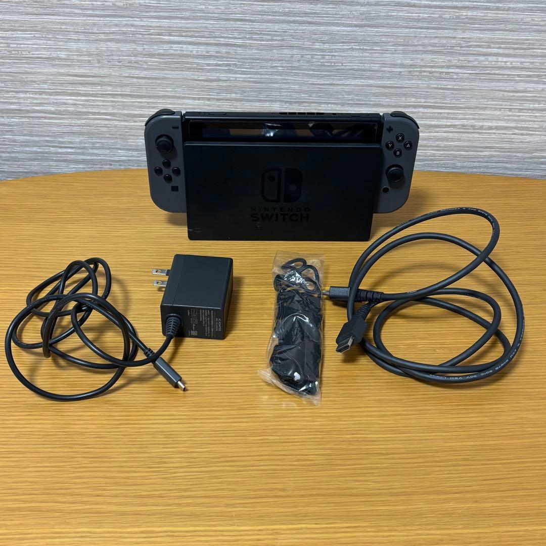 Nintendo Switch 本体　充電アダプター　HDMLケーブル　ドック