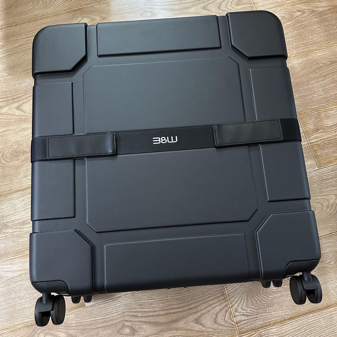 B&W 最新モデル ブロンプトン専用設計で作られたハードタイプのキャリーケース