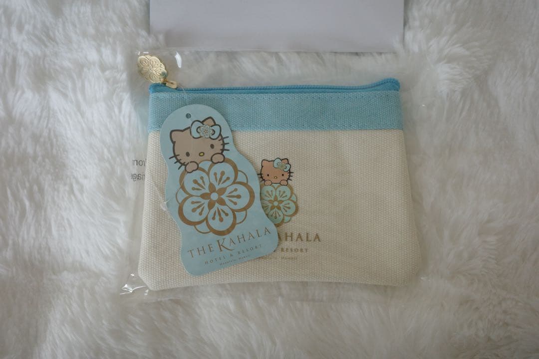 【ハワイ限定】THE KAHALA &ハローキティコラボポーチ