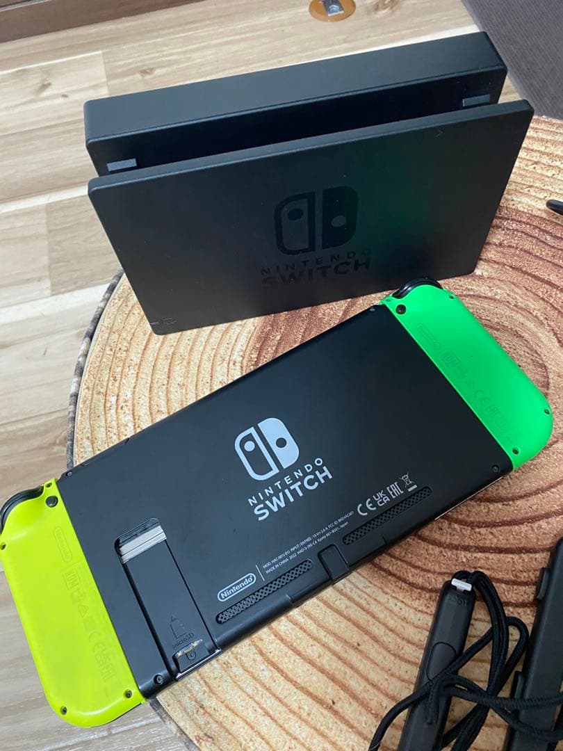 Nintendo Switch ニンテンドースイッチ本体　GRN/YEL箱無し