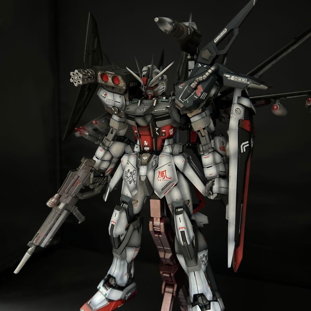 ガンプラ　塗装済み完成品