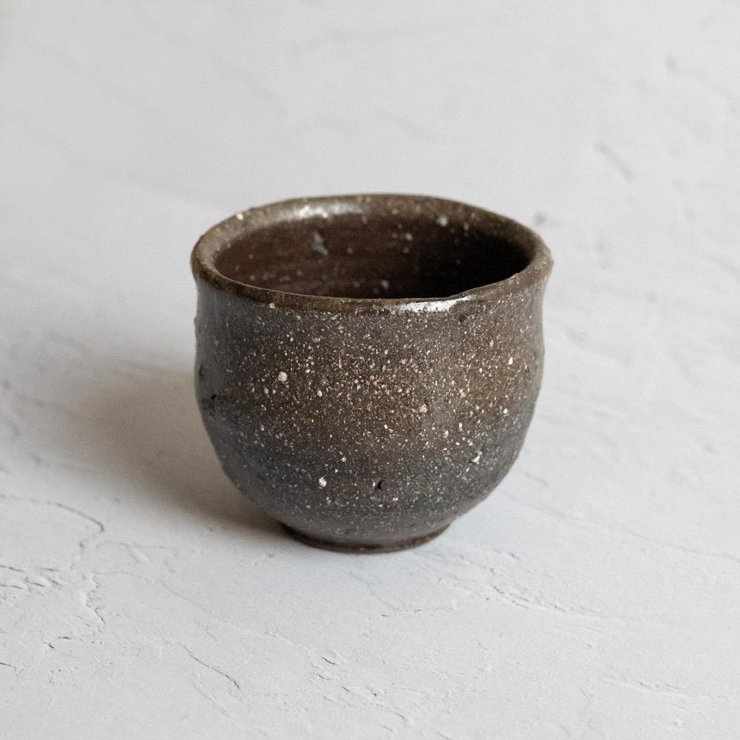 常滑焼 人間国宝 三代目 山田常山 造 ぐい呑み 箱付き｜骨董 アンティーク