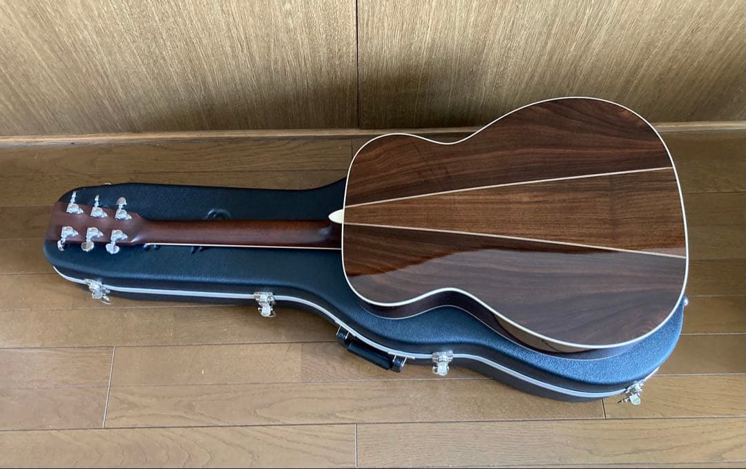 JOAN　[新品同様] Martin M-36