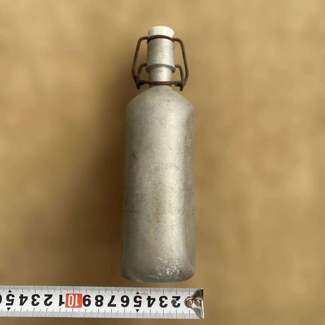 フランス　アンティーク　水筒　ヴィンテージ金属ボトル