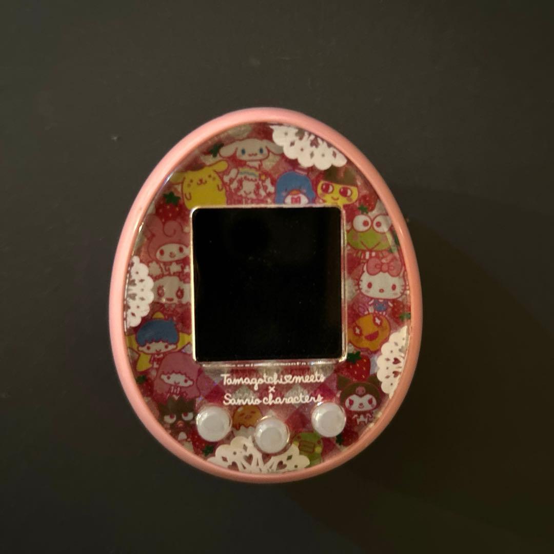 たまごっち♡みーつ　サンリオキャラクターズ　ピンク