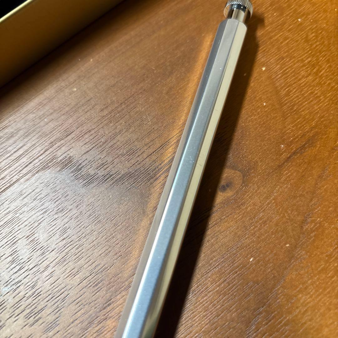 カヴェコスペシャルシャイニーシルバー 0.5mm 正規品